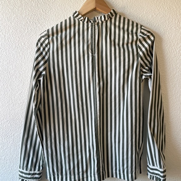 H&M Stripe Ruffle Collar Top - Picture 3 of 3